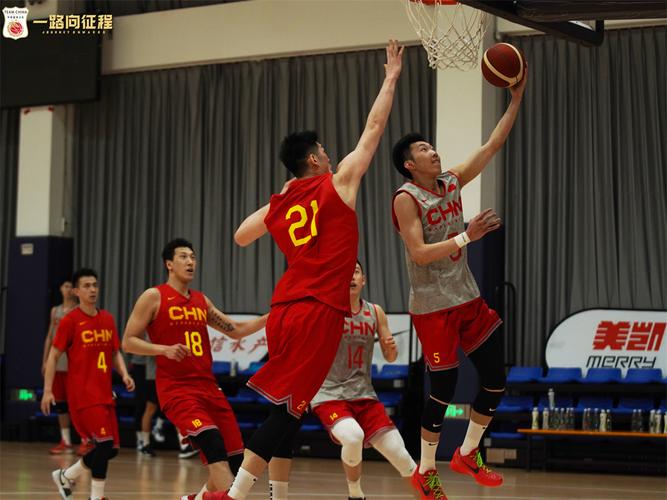 中国男篮亚洲杯比赛直播