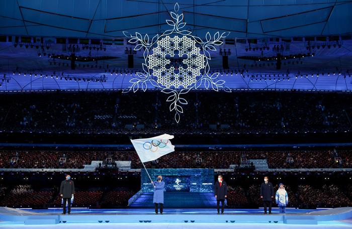 2022冬奥会闭幕式巴赫